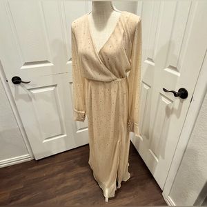 Gorgeous plunge, long sleeve maxi dress w key hole back, side split, sparkle.